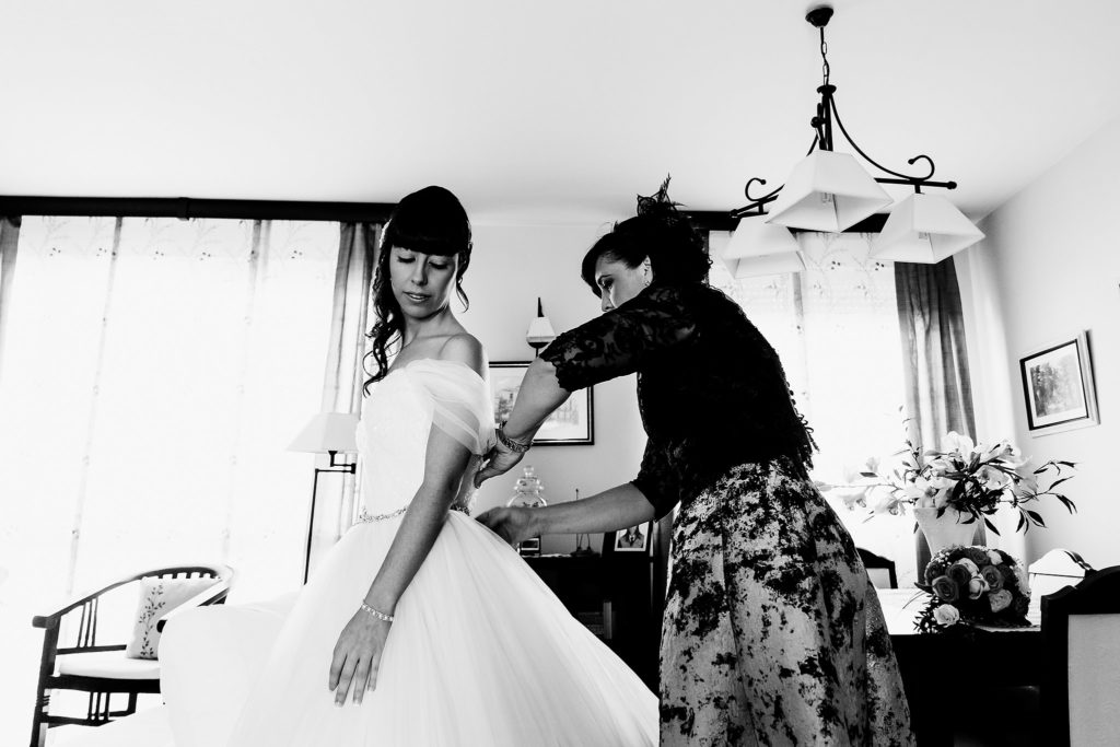 Fotografo bodas boda Aranjuez preparativos novia madre Cambaum Studios