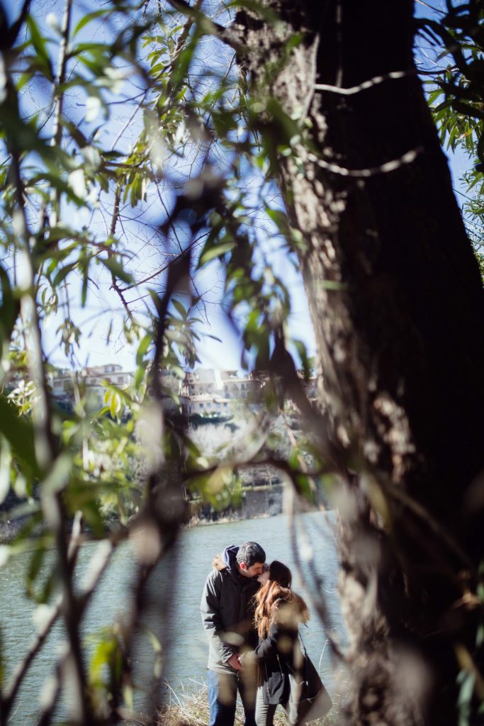Fotografía de bodas, fotógrafos de bodas, sesion de pareja, naturaleza, fotos creativas, Madrid